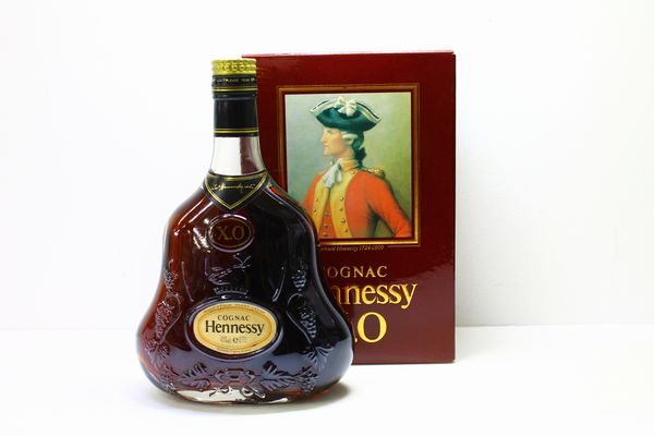 Hennessy　X.O　ヘネシーXO　旧ボトル　金キャップ　箱付